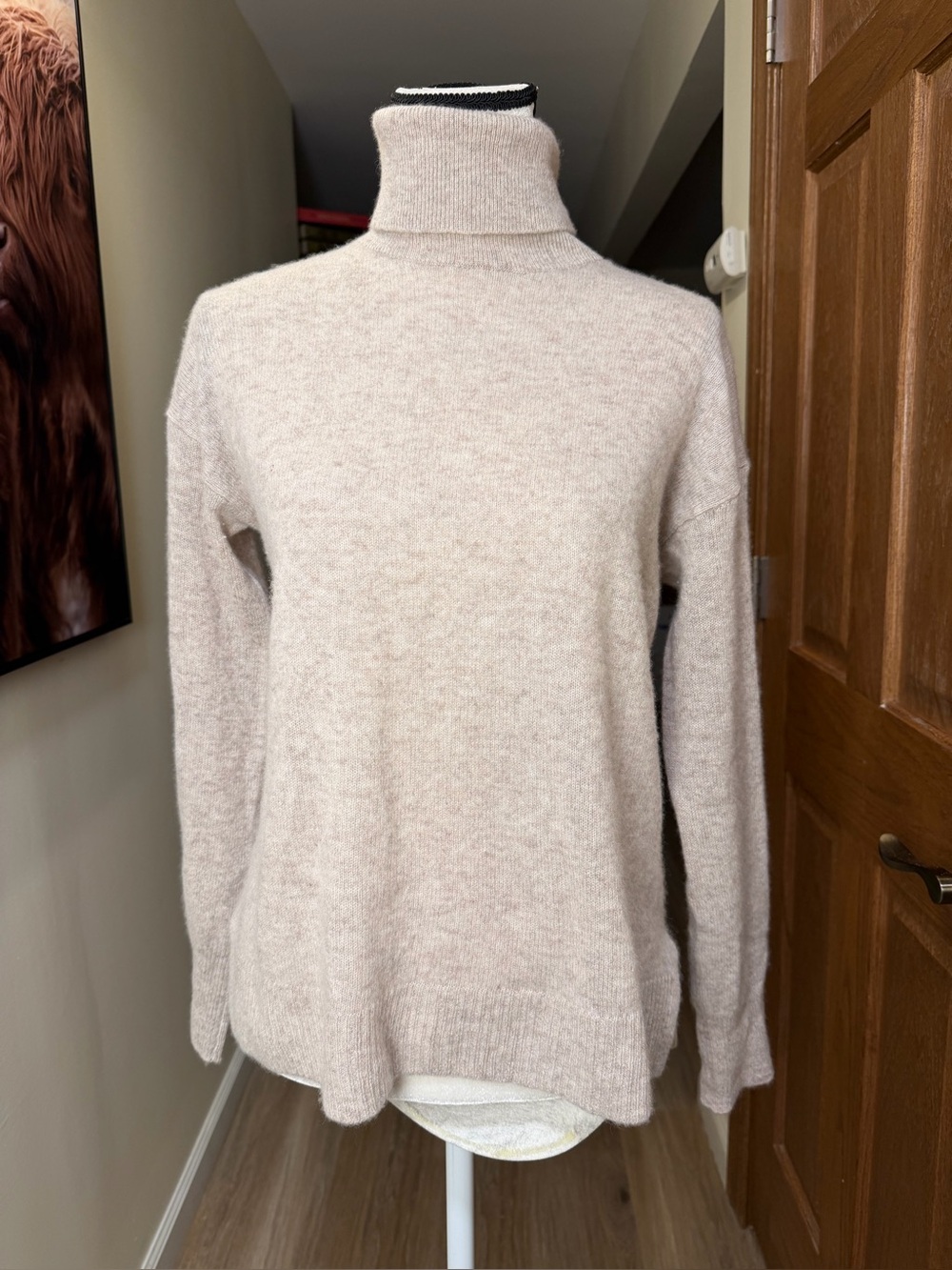 Nordstrom Women Size M 100% Cashmere Turtleneck Sweater Beige NWT